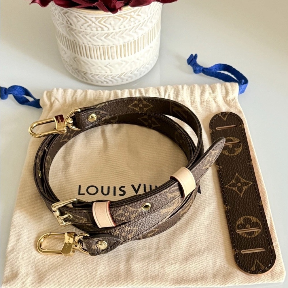 Louis Vuitton Monogram 16mm Shoulder Strap